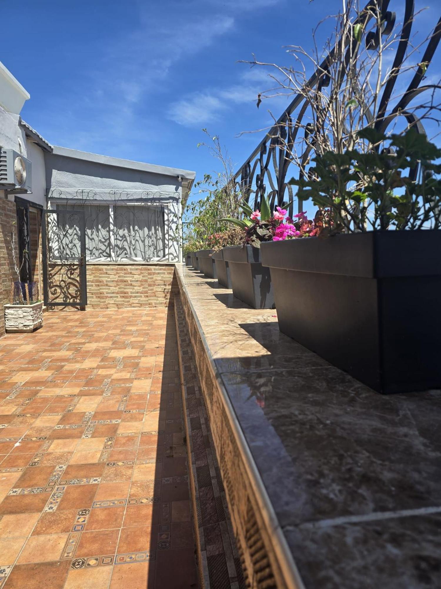 Appartement 250M2 Avec Grande Terasse Sans Vis A Vis Ensoleille Tanca Dış mekan fotoğraf